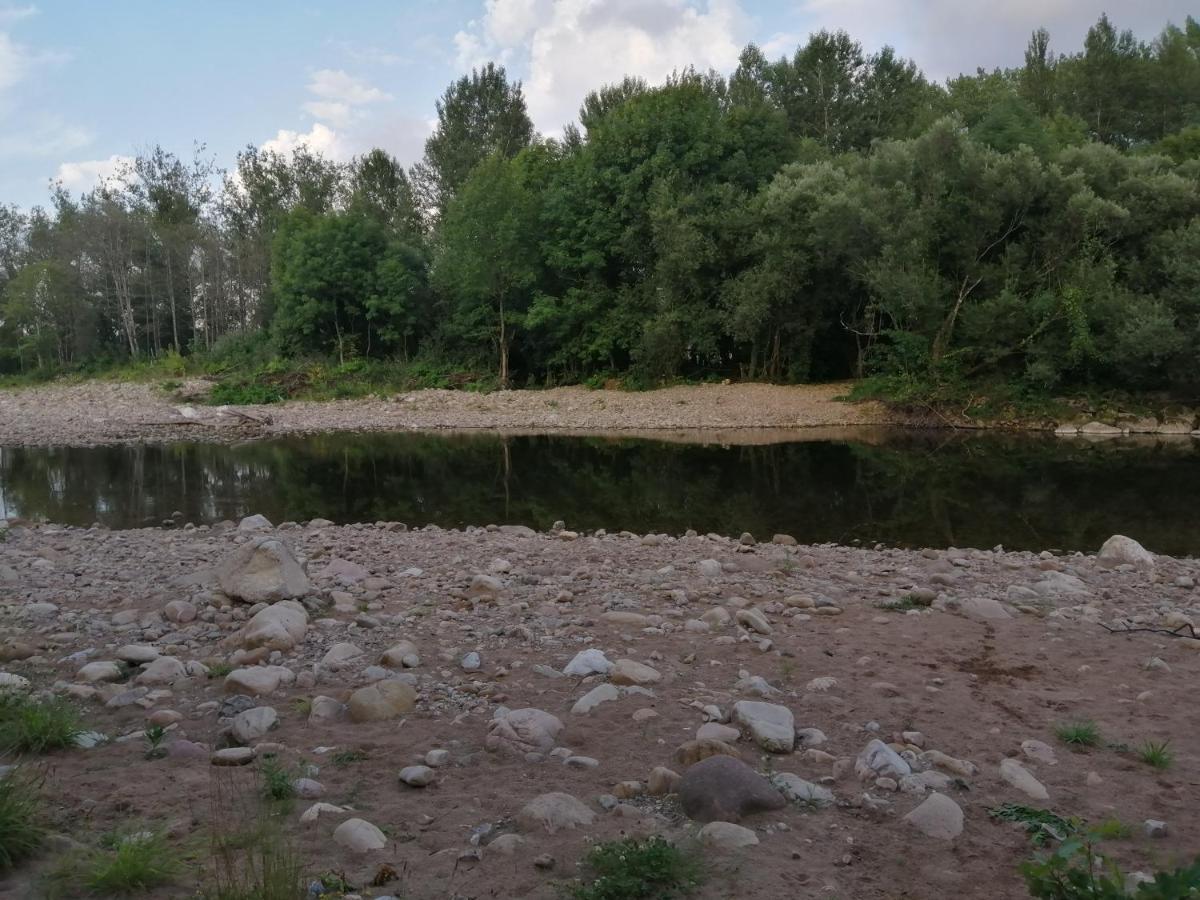 Naturaleza Playas Y Montanas 卡韦松·德·拉·萨尔 外观 照片